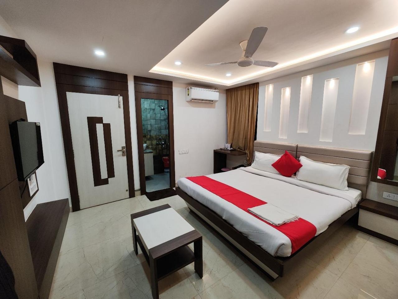 Hotel Rudraksha Inn Деогарх Экстерьер фото