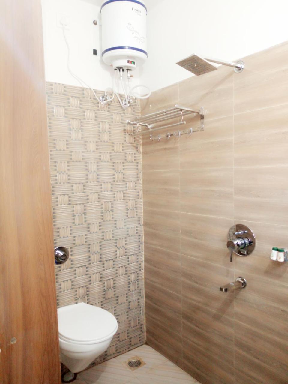 Hotel Rudraksha Inn Деогарх Экстерьер фото