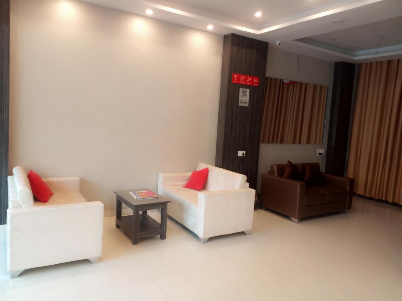 Hotel Rudraksha Inn Деогарх Экстерьер фото