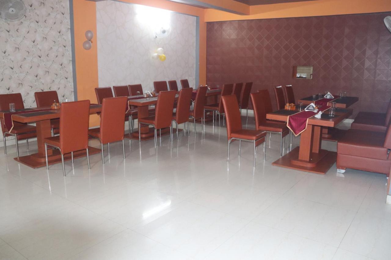 Hotel Rudraksha Inn Деогарх Экстерьер фото